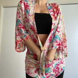 FDF** Bright Colorful Kimono Shall
